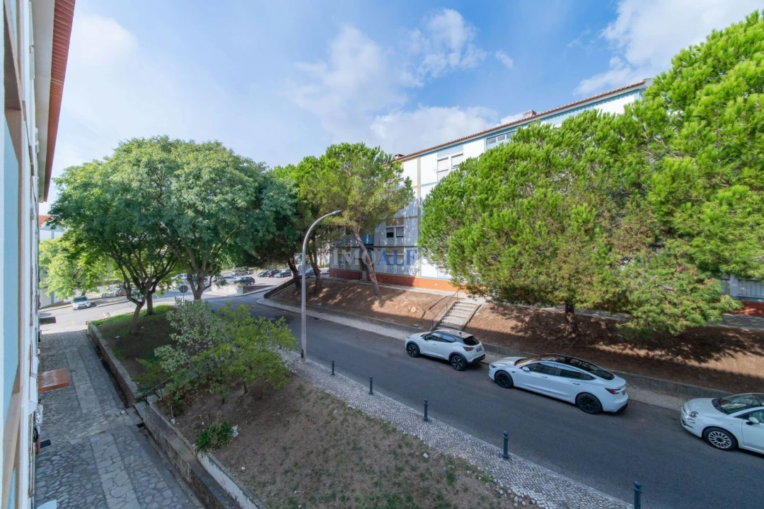Apartamento T2 para Venda em Santa Iria de Azoia, São João da Talha e Bobadela Foto 21