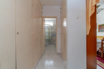 Apartamento T2 para Venda em Santa Iria de Azoia, São João da Talha e Bobadela