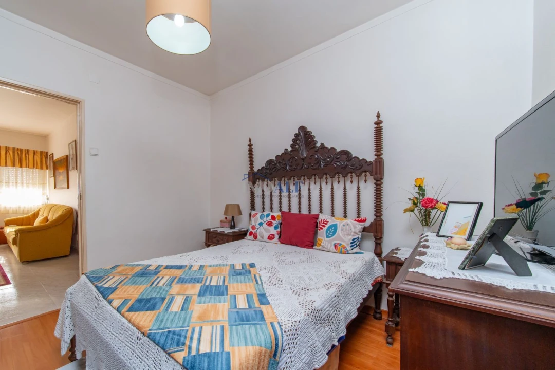 Apartamento T2 para Venda em Santa Iria de Azoia, São João da Talha e Bobadela Foto 11