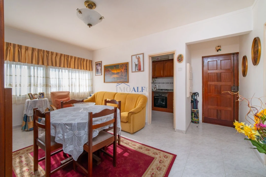 Apartamento T2 para Venda em Santa Iria de Azoia, São João da Talha e Bobadela Foto 3