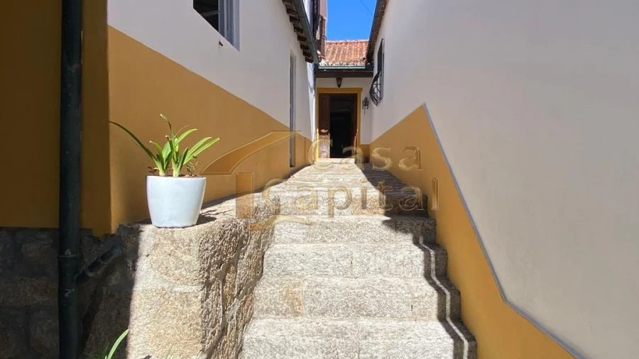 Quinta T5 para Venda em Cumieira