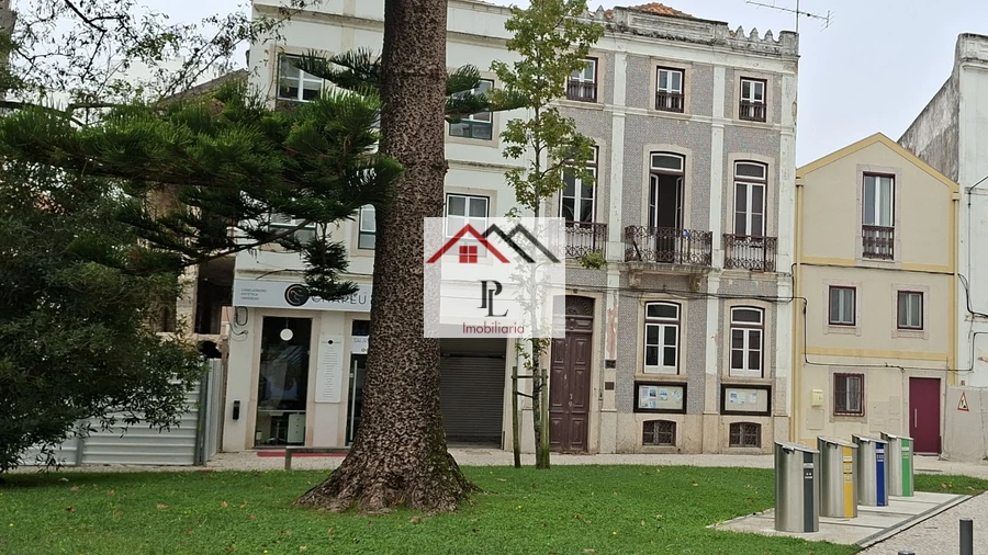 Loja para Venda em Buarcos