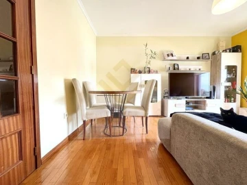 Apartamento T1 para Venda em Oliveira do Douro