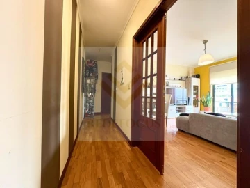 Apartamento T1 para Venda em Oliveira do Douro