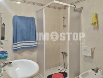 Apartamento T1 para Venda em Aguada de Cima