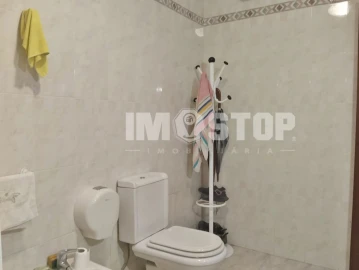 Apartamento T1 para Venda em Aguada de Cima