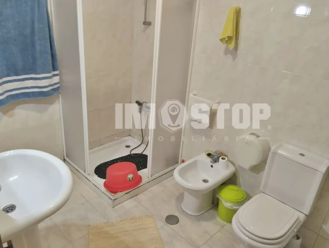 Apartamento T1 para Venda em Aguada de Cima Foto 14