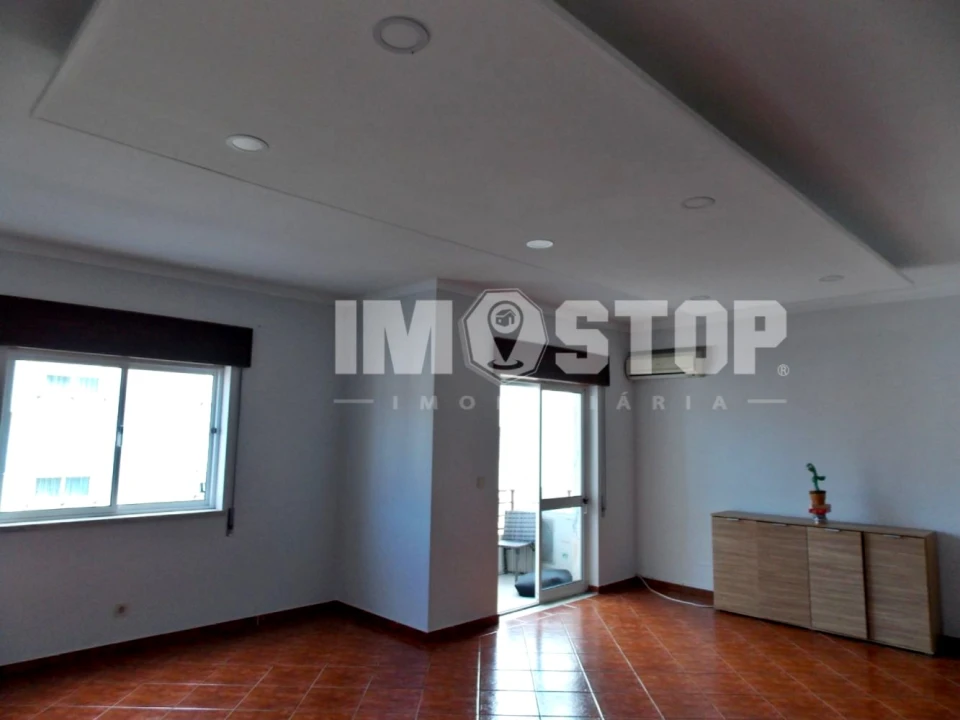 Apartamento T3 para Venda em Abrantes (São Vicente e São João) e Alferrarede Foto 2