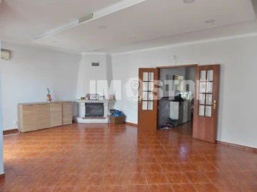 Apartamento T3 para Venda em Abrantes (São Vicente e São João) e Alferrarede