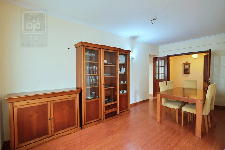 Apartamento T3 para Venda em Santa Clara Foto 9