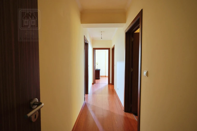 Apartamento T3 para Venda em Santa Clara Foto 25