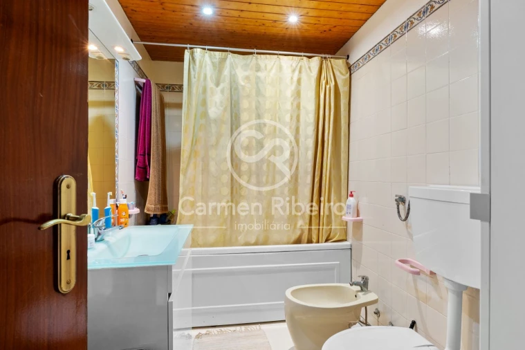 Apartamento T3 para Venda em Seixal, Arrentela e Aldeia de Paio Pires Foto 18