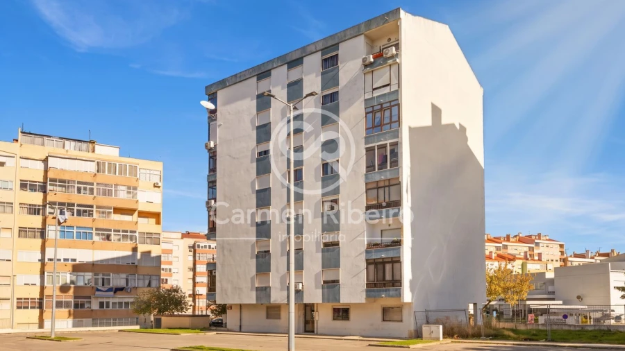 Apartamento T3 para Venda em Seixal, Arrentela e Aldeia de Paio Pires