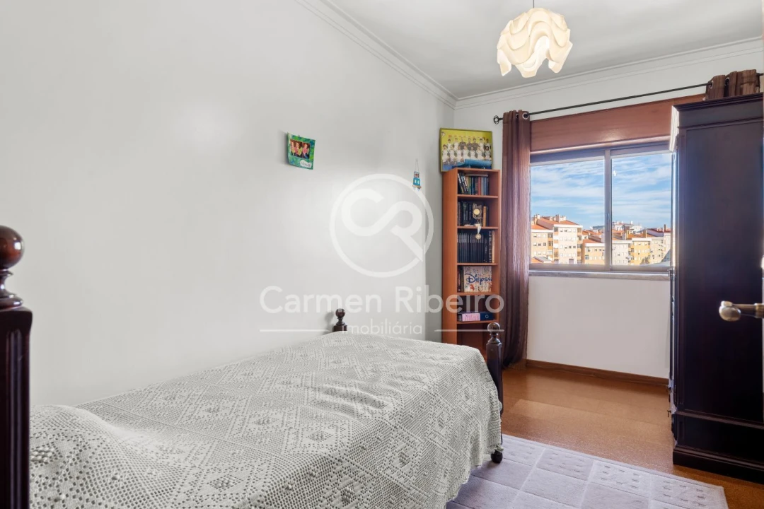 Apartamento T3 para Venda em Seixal, Arrentela e Aldeia de Paio Pires Foto 15