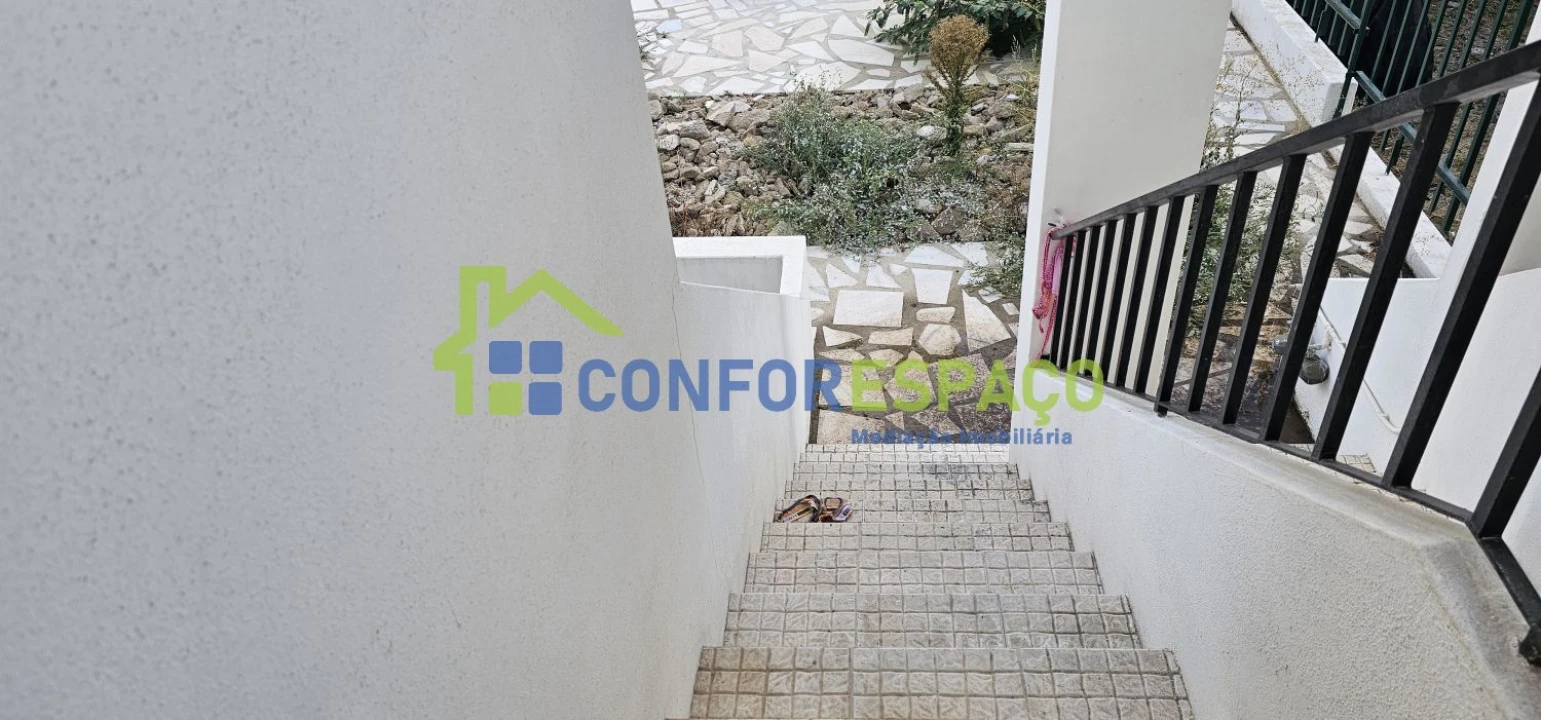 Apartamento T4 para Arrendamento em Castelo Branco Foto 24