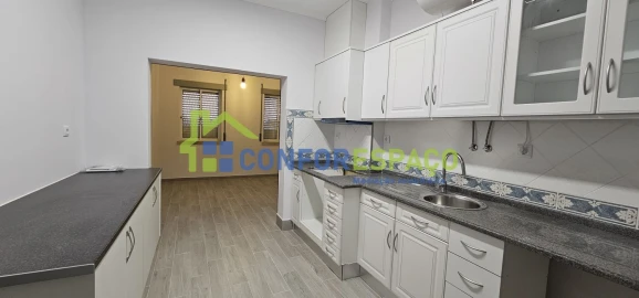 Apartamento T4 para Arrendamento em Castelo Branco