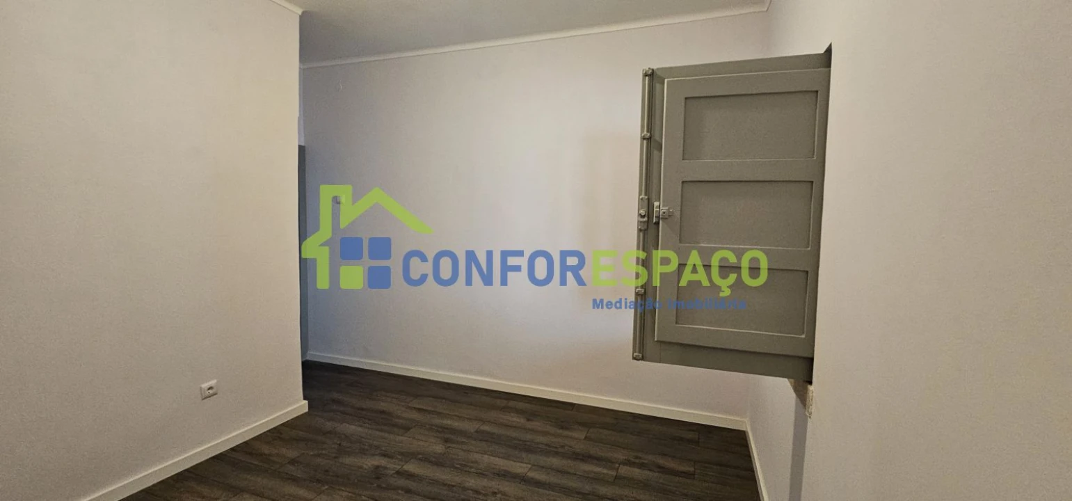 Apartamento T4 para Arrendamento em Castelo Branco Foto 16