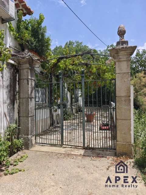 Quinta T4 para Venda em Carvoeira e Carmões