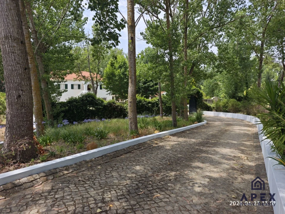 Quinta T4 para Venda em Carvoeira e Carmões Foto 22