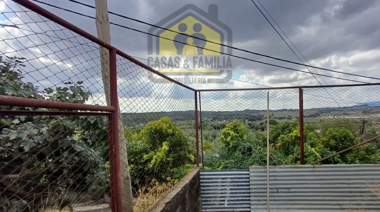 Moradia T3 para Venda em Olaia e Paço Foto 13