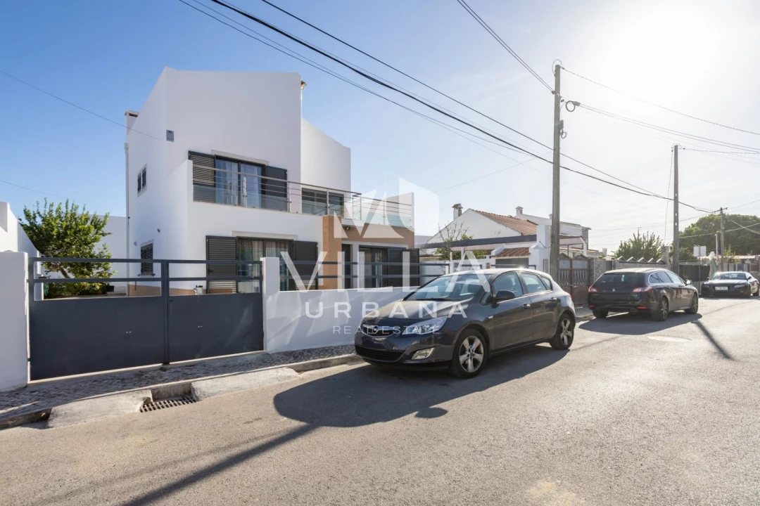 Moradia T3 para Venda em Quinta do Anjo Foto 1