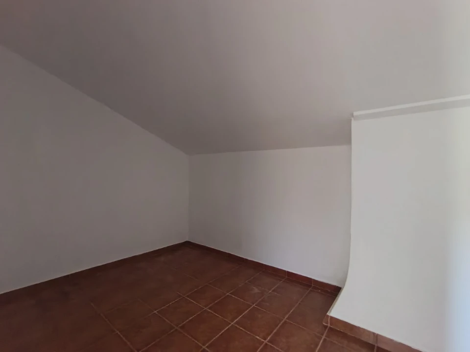 Moradia T5 para Venda em Carvalhal Foto 9