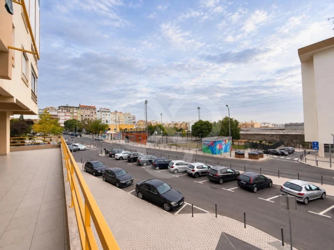 Apartamento T2 para Venda em Falagueira-Venda Nova Foto 7