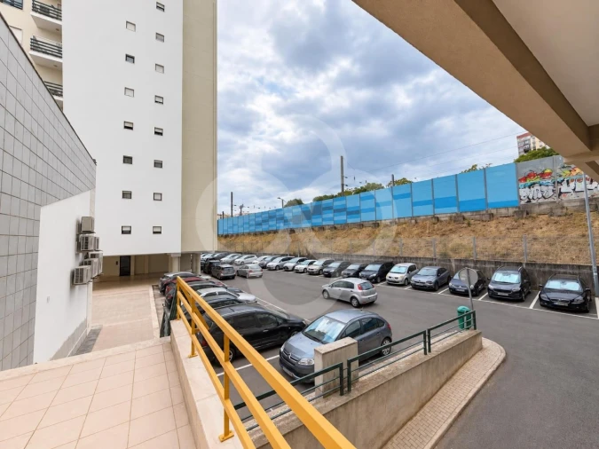 Apartamento T2 para Venda em Falagueira-Venda Nova Foto 8