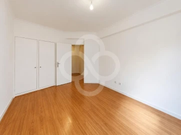Apartamento T3 para Venda em Algueirão-Mem Martins