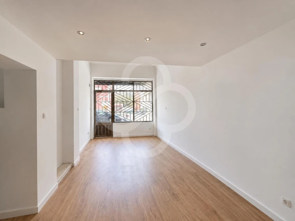 Apartamento T2 para Venda em Venteira Foto 11