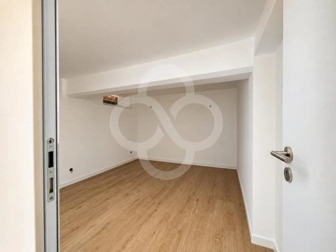 Apartamento T2 para Venda em Venteira Foto 7