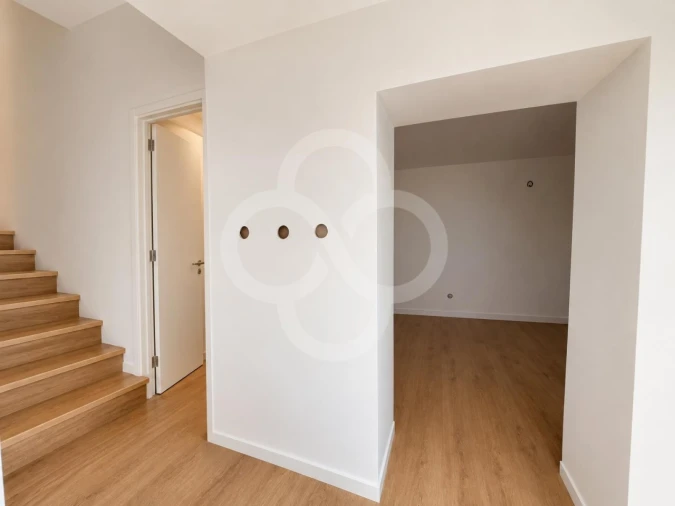 Apartamento T2 para Venda em Venteira Foto 13