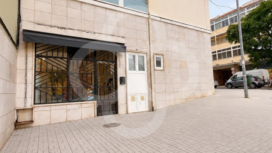 Apartamento T2 para Venda em Venteira