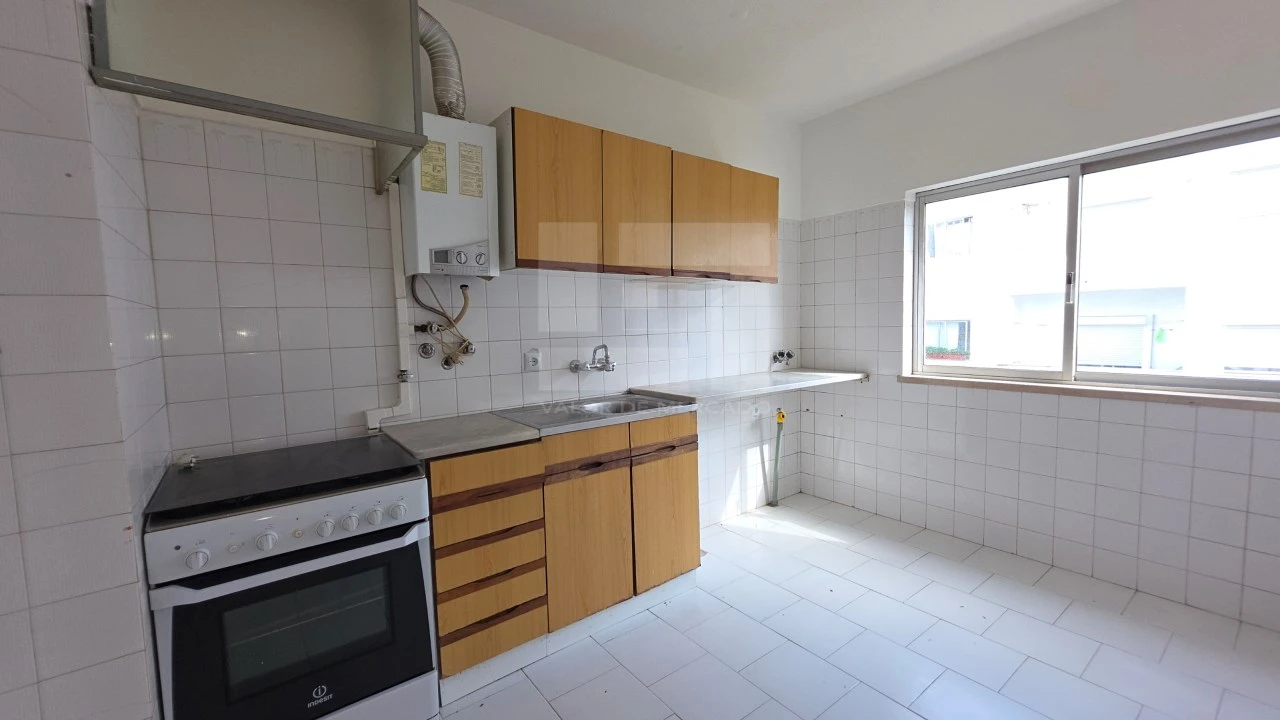 Apartamento T2 para Venda em Cascais e Estoril Foto 6