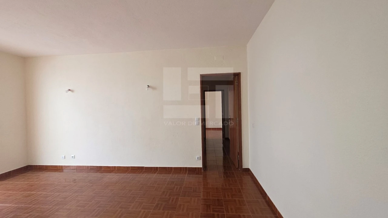 Apartamento T2 para Venda em Cascais e Estoril Foto 9
