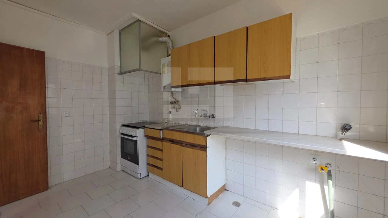 Apartamento T2 para Venda em Cascais e Estoril Foto 19
