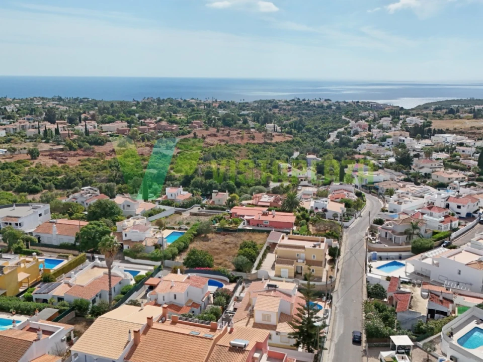 Terreno para Venda em Estômbar e Parchal Foto 2