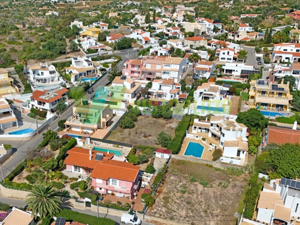 Terreno para Venda em Estômbar e Parchal Foto 8