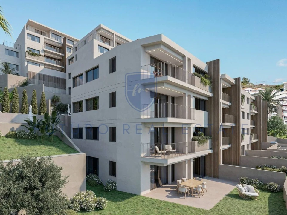Apartamento T2 para Venda em Camara de Lobos Foto 13