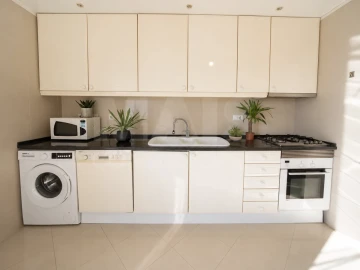 Apartamento T2 para Venda em Arroios