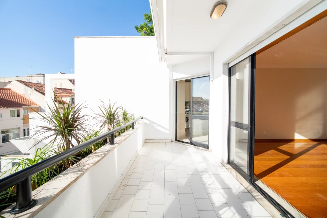 Apartamento T2 para Venda em Arroios Foto 8