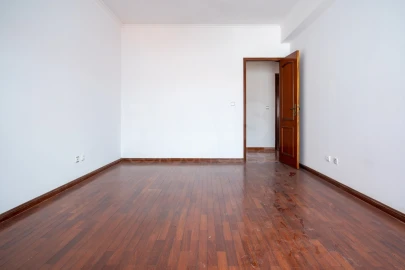 Apartamento T3 para Venda em Samora Correia