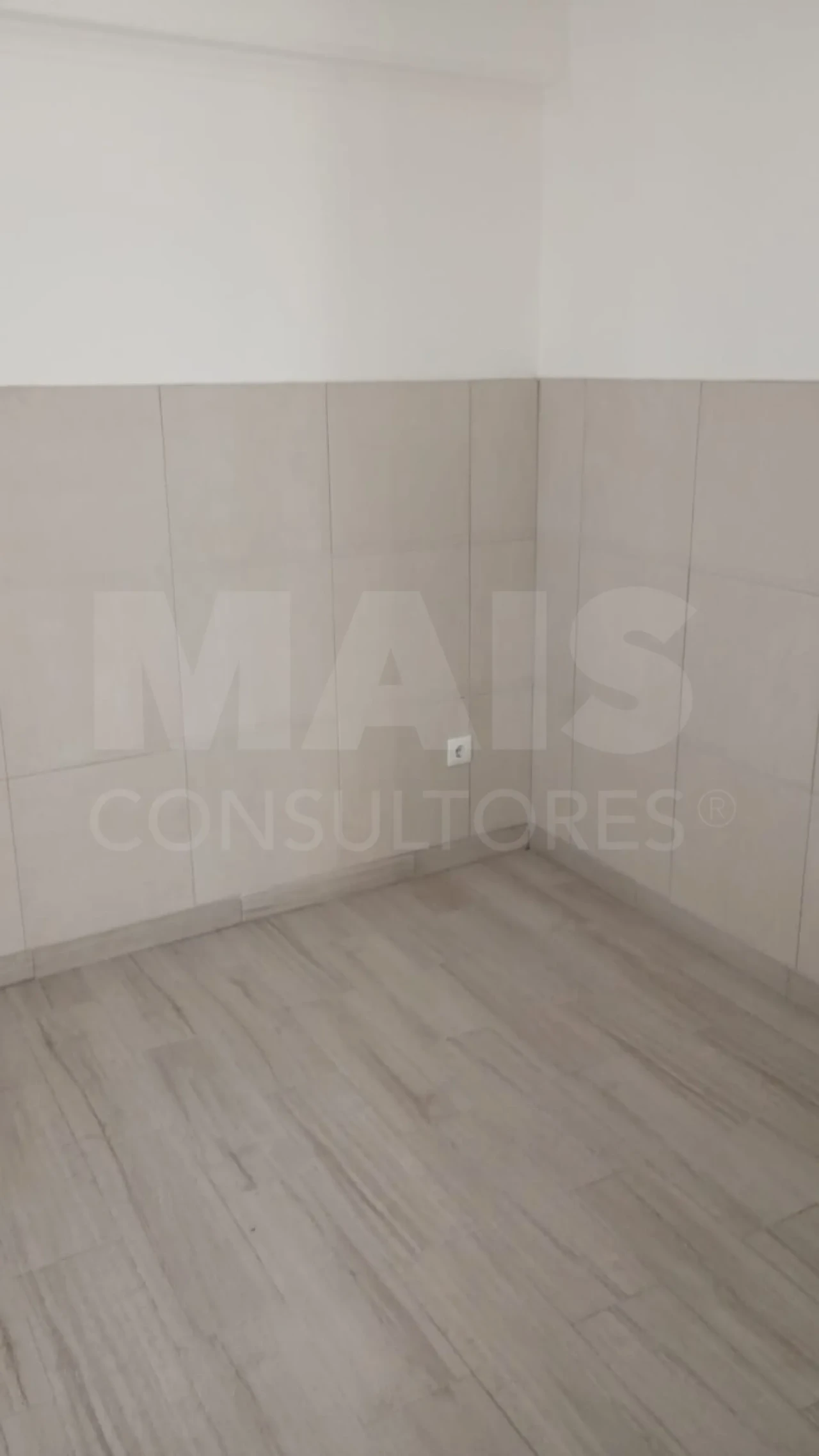 Moradia T1 para Arrendamento em Nossa Senhora do Pópulo, Coto e São Gregório Foto 3