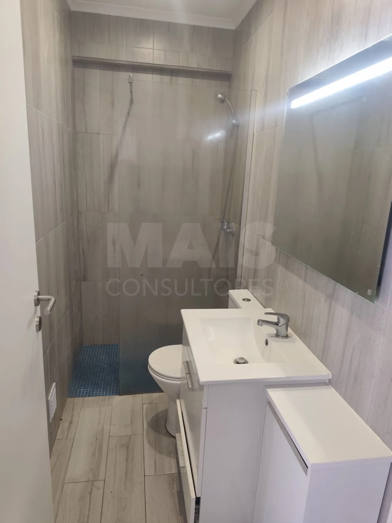 Moradia T1 para Arrendamento em Nossa Senhora do Pópulo, Coto e São Gregório Foto 10