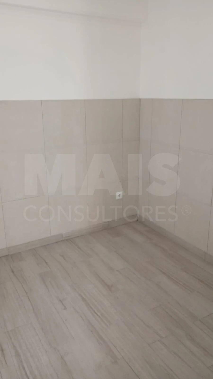 Moradia T1 para Arrendamento em Nossa Senhora do Pópulo, Coto e São Gregório Foto 3
