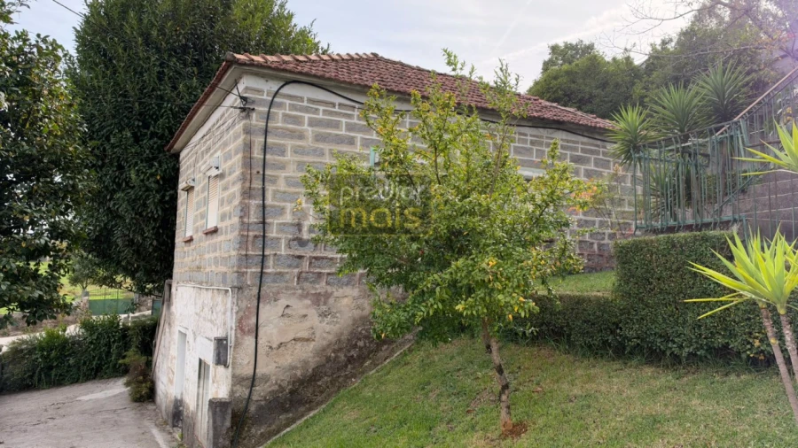 Moradia T5 para Venda em Brufe Foto 10