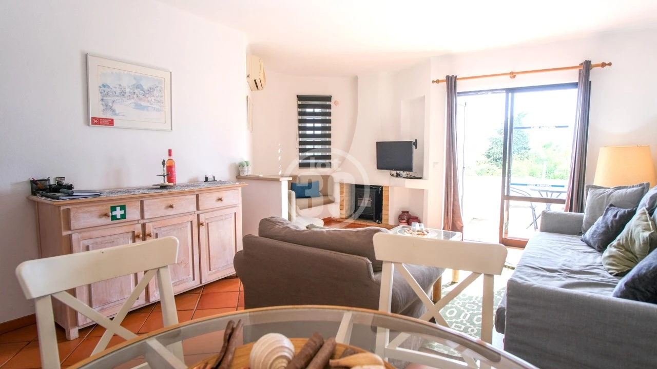 Apartamento T2 para Venda em Albufeira e Olhos de Água Foto 2