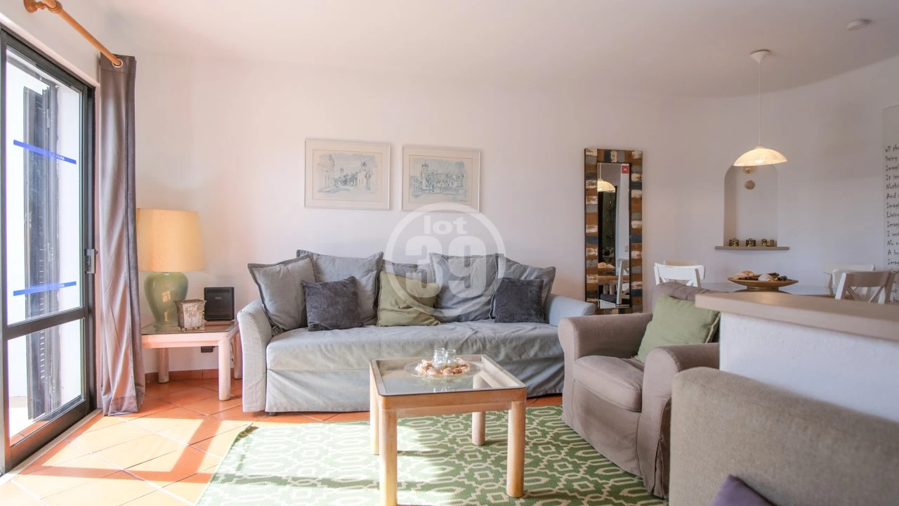 Apartamento T2 para Venda em Albufeira e Olhos de Água Foto 8