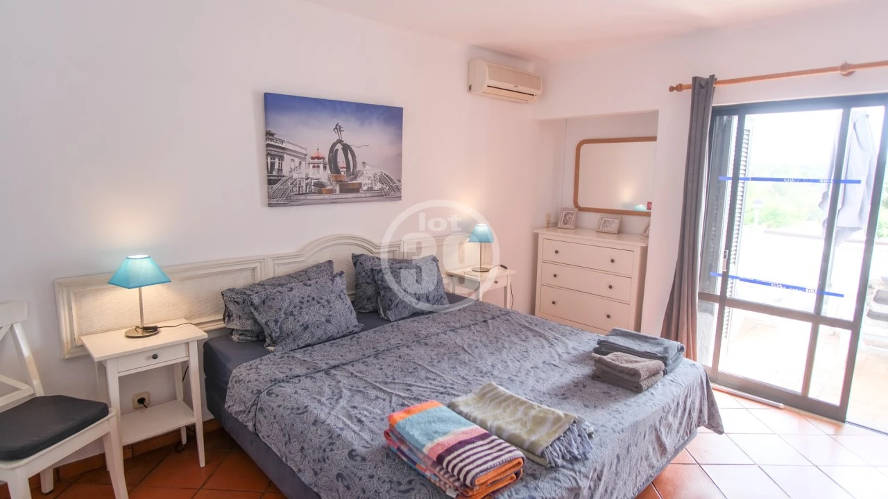 Apartamento T2 para Venda em Albufeira e Olhos de Água Foto 24