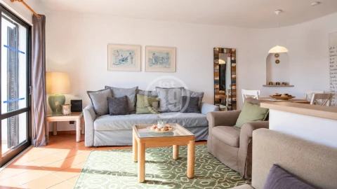 Apartamento T2 para Venda em Albufeira e Olhos de Água